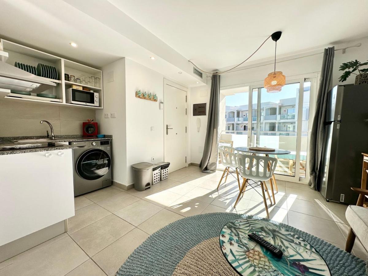 Appartement Fresh Lemonade Con Piscina, Ac, Doble Terraza, Cocina Completa Y Parking à Corralejo Extérieur photo